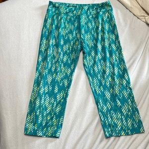 Girl’s Energy Zone Capri leggings.